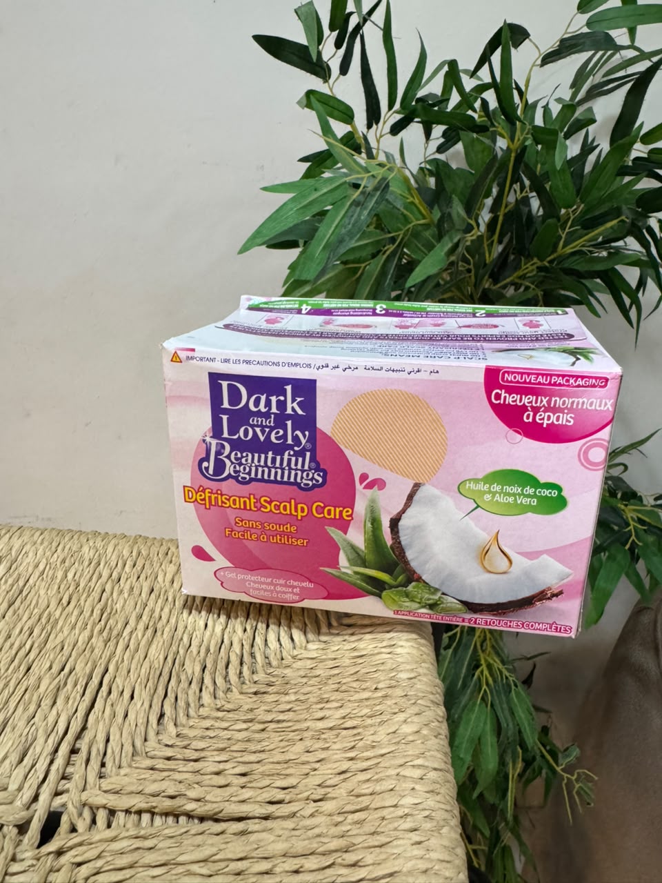 Dark and Lovely Beautiful Beginnings Défrisant Scalp Care No-Lye Relaxer — Normal to Thick