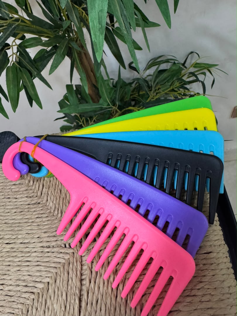 Vala Edge Double-Sided Edge Brush & Comb — Green (#09846)